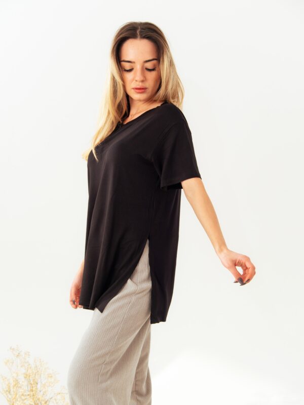 Yırtmaç Detaylı Tunik T-shirt