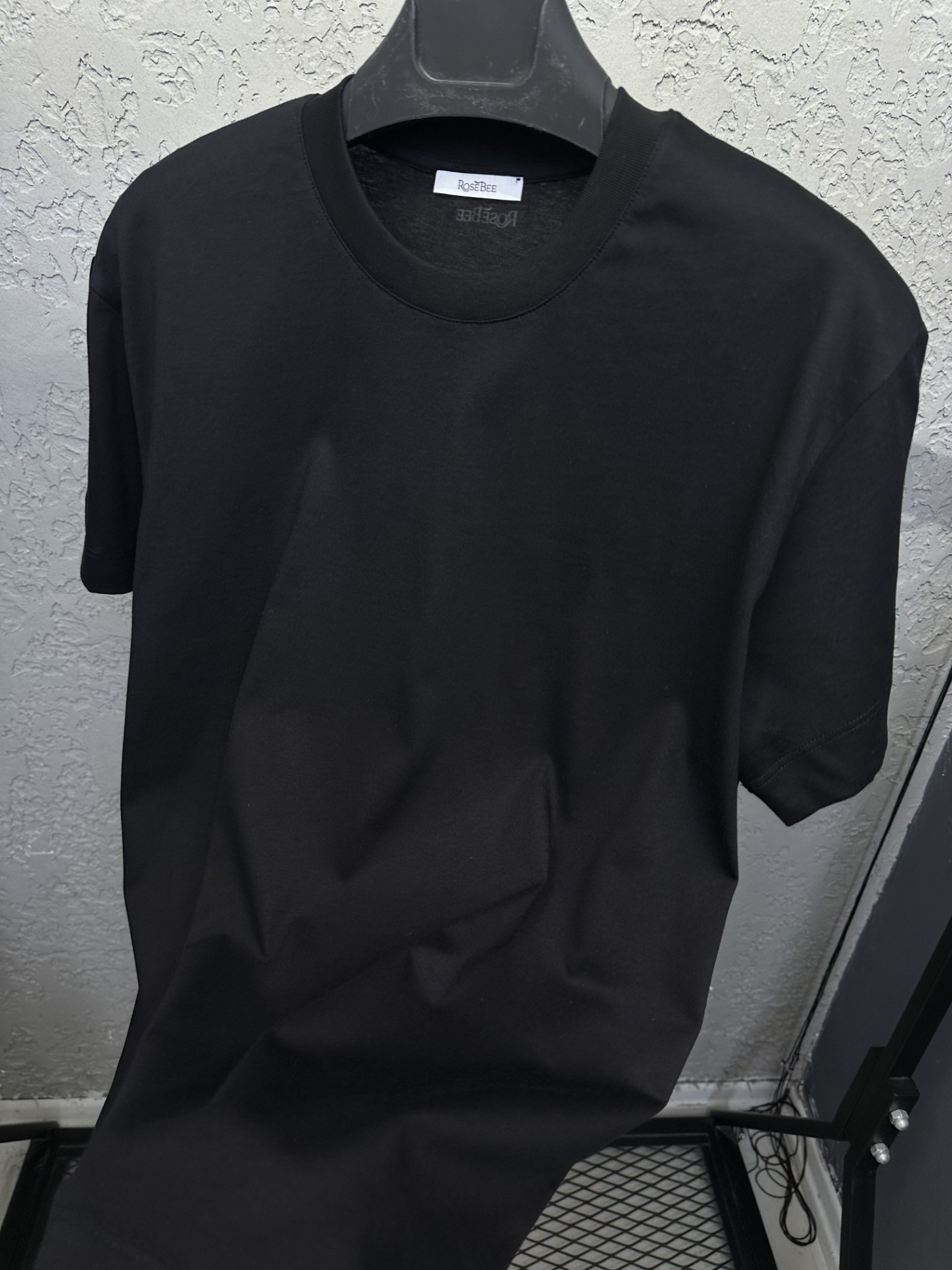 ROSE BLACK Sıfır Yaka Basic T-shirt