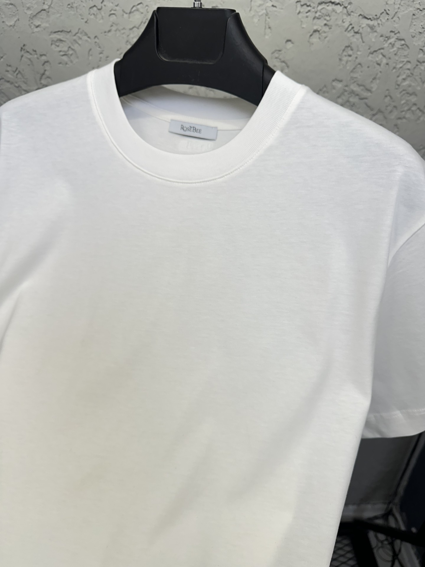 BEE ECRU Sıfır Yaka Basic T-shirt