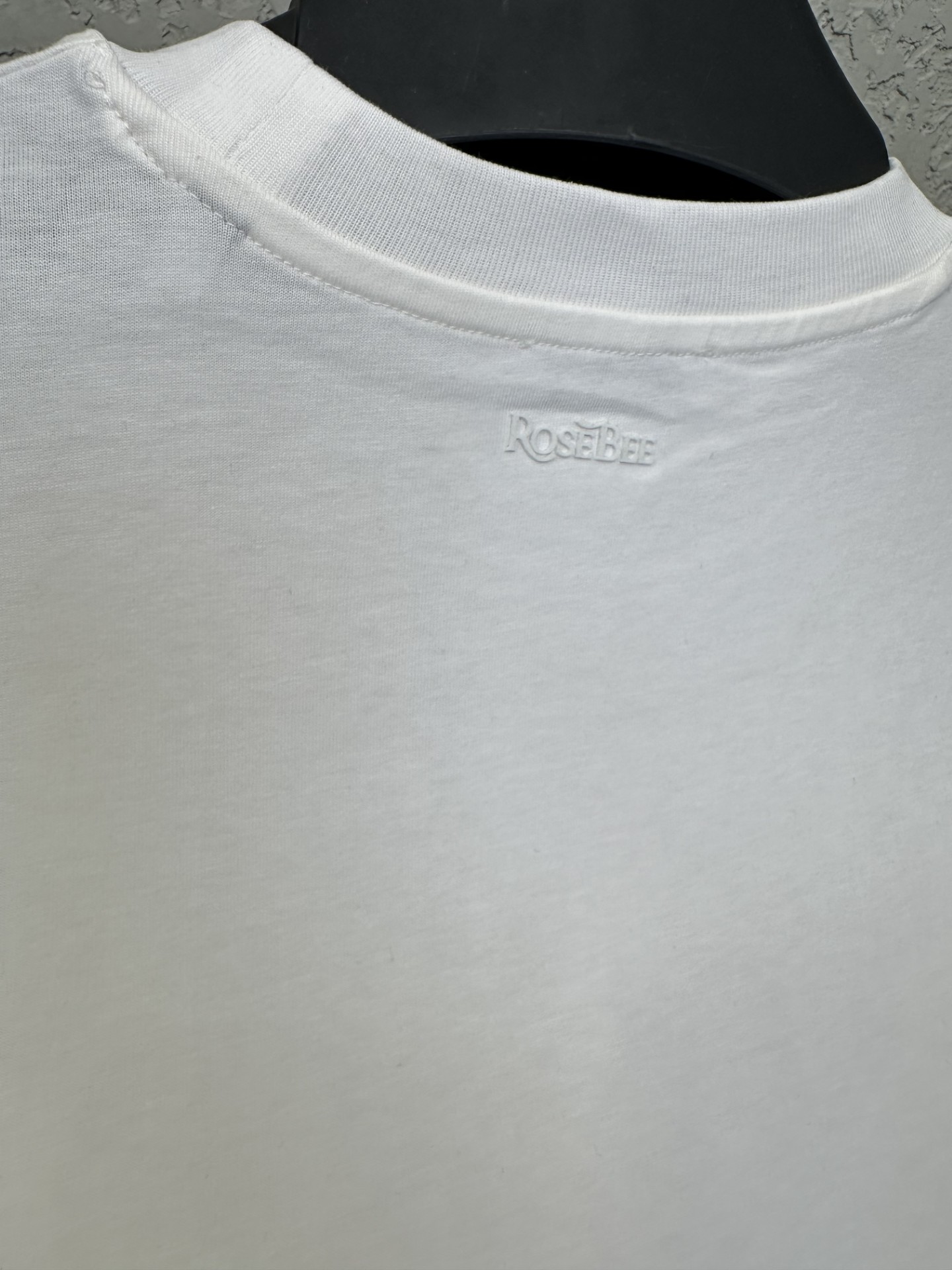 BEE ECRU Sıfır Yaka Basic T-shirt