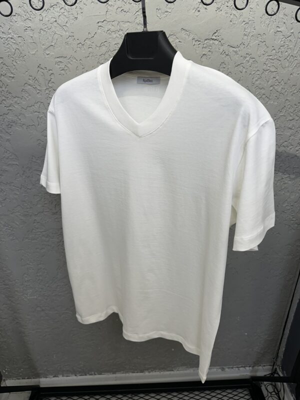 BEE ECRU V-yaka Basic T-shirt