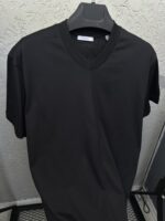 BEE BLACK V-yaka Basic T-shirt
